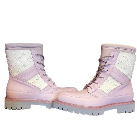 Louis Vuitton Mens Authentic ‘20 Landscape Combat Boots Purple LV Logo Rare 8.5 - Picture 5 of 15